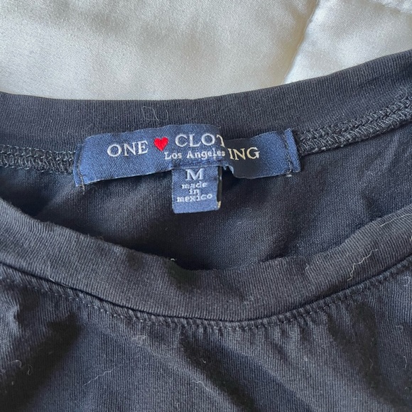 Size medium - Picture 2 of 2